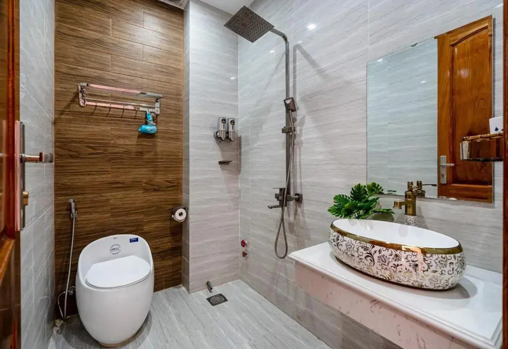Villa 8PN Nguyễn Hữu Tiến