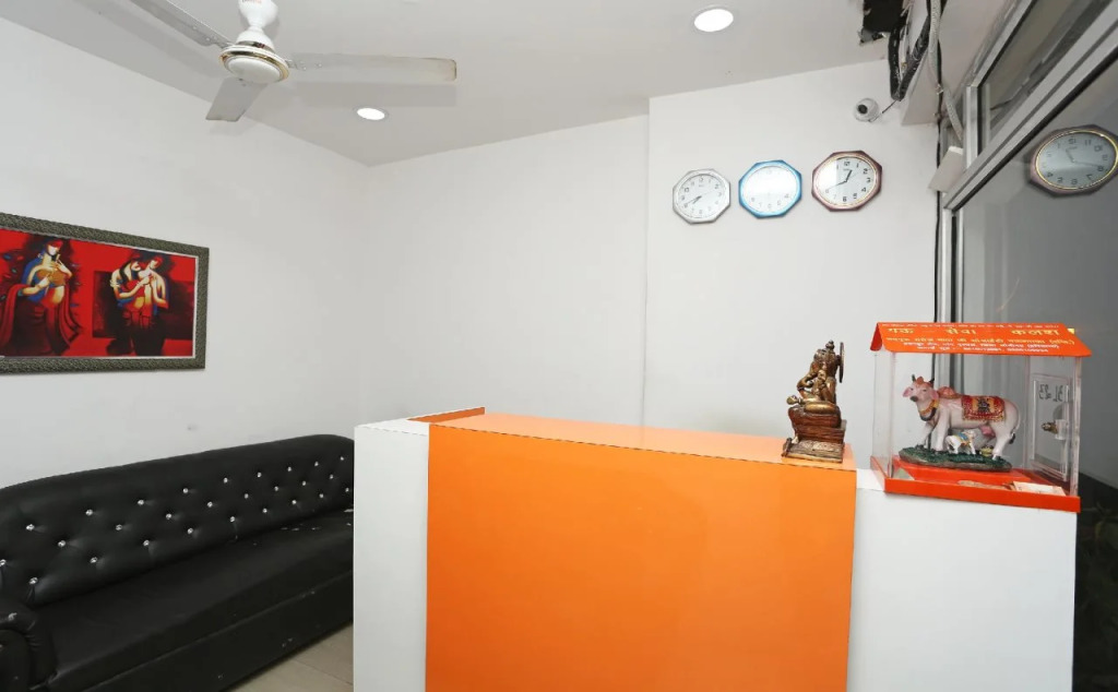 Shree Naman Guest House by OYO Rooms