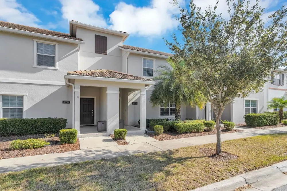 Amazing 4bdr w Pool Near Disney - 4914