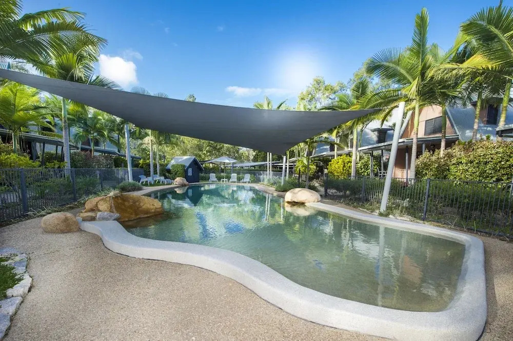 Canopy Chalets