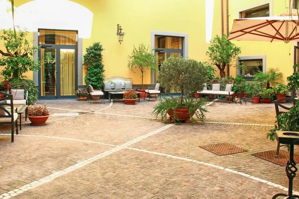 Le Cheminée Business Hotel Napoli