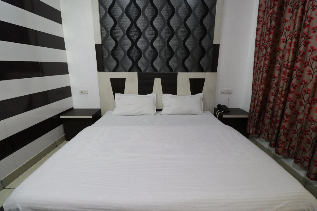SPOT ON 39411 Vandana Residency