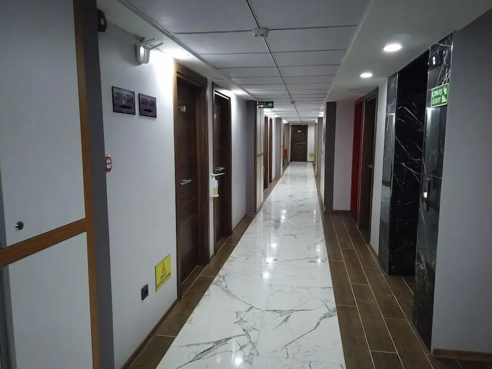 ASİWA HOTEL
