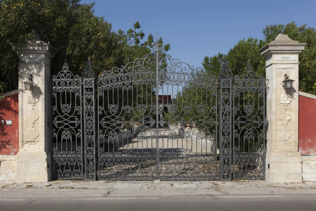 Villa Urso BedWine