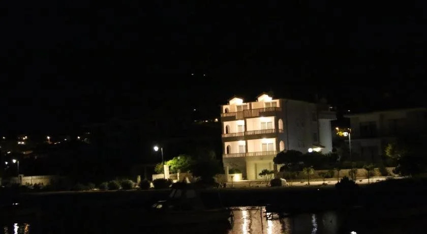 Apartments Amor