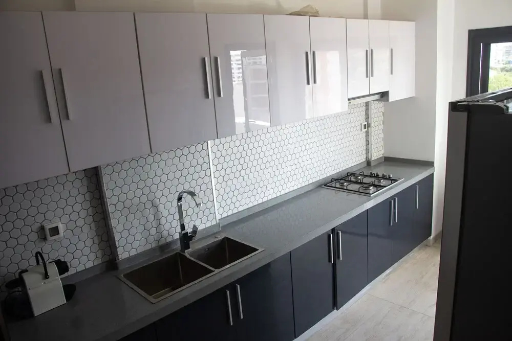 Iris Apartment