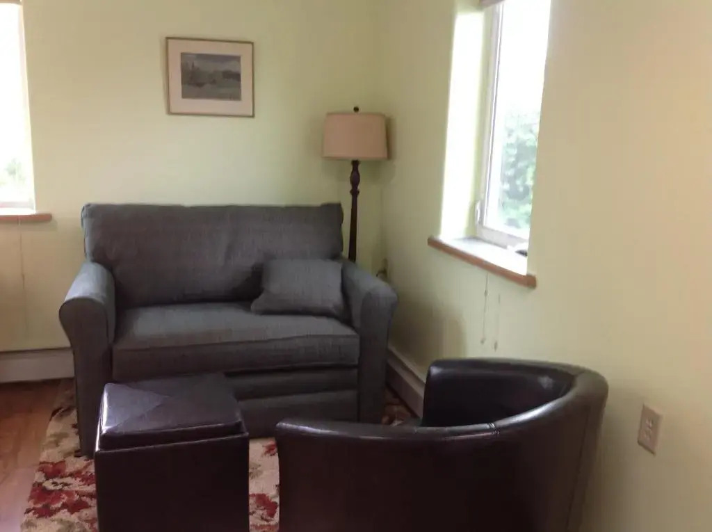 A Suite Alaskan Inn