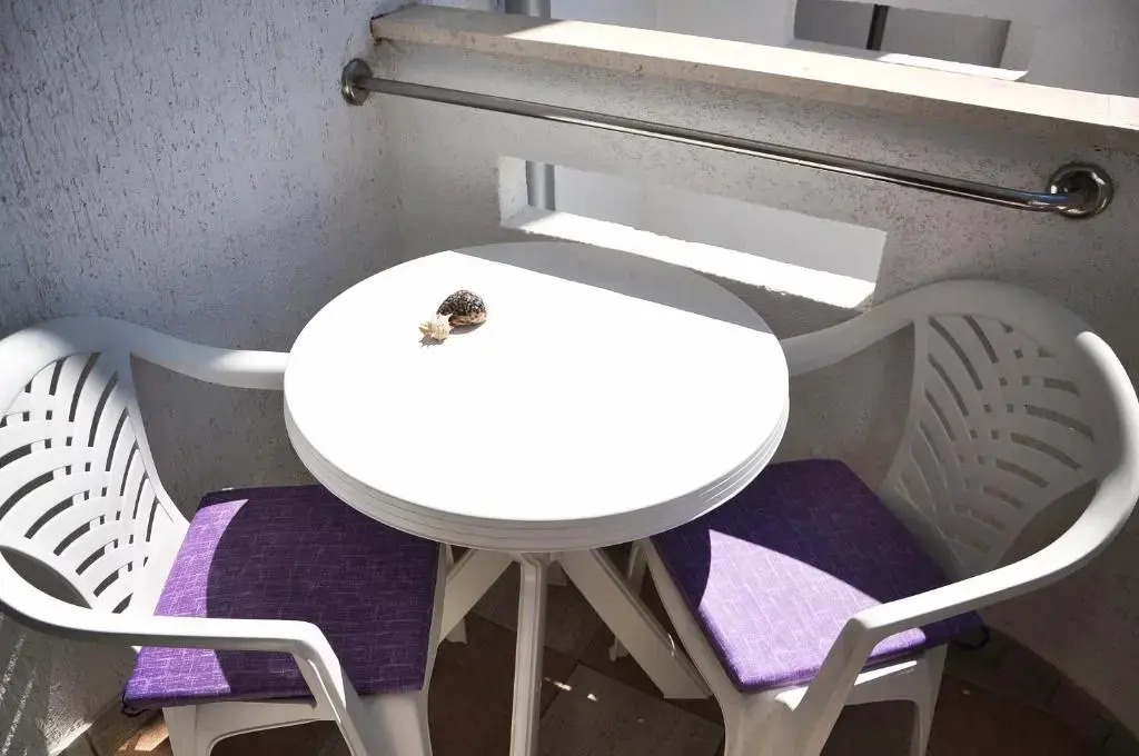 Sunrise Apartments and Studio Apartments