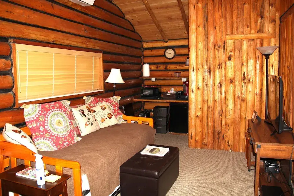 Yellowstone Hot Spring Cabins