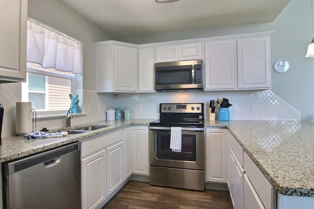 Life is Good Today 4 Bedrooms 4.5 Bathrooms Condo