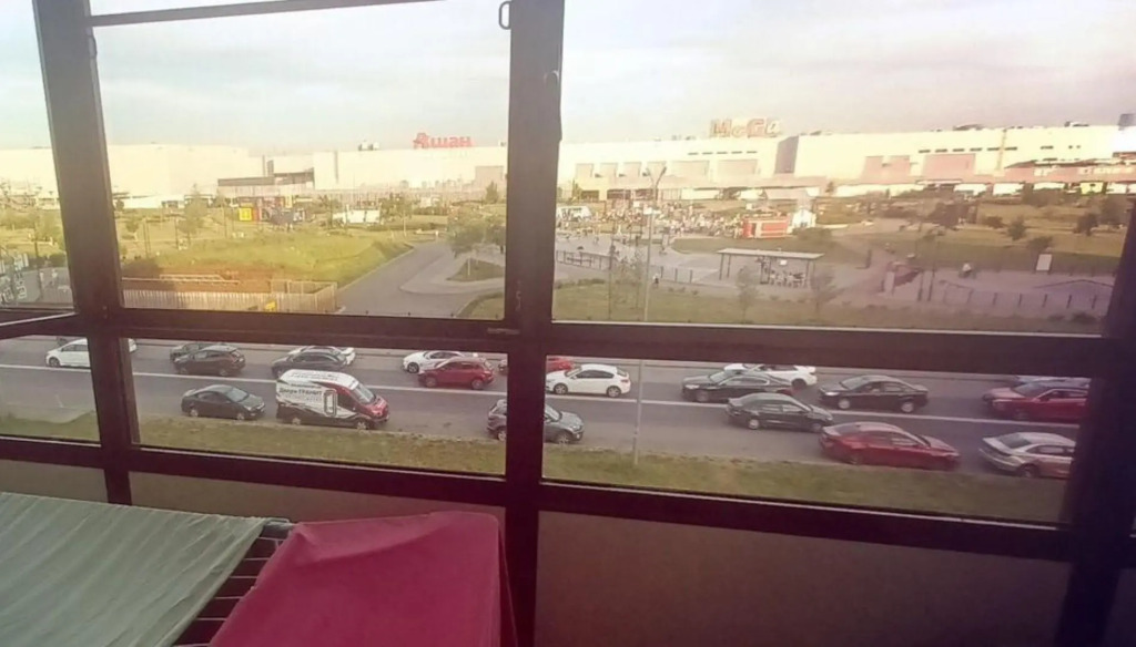 Апартаменты на Европейском проспекте, 3