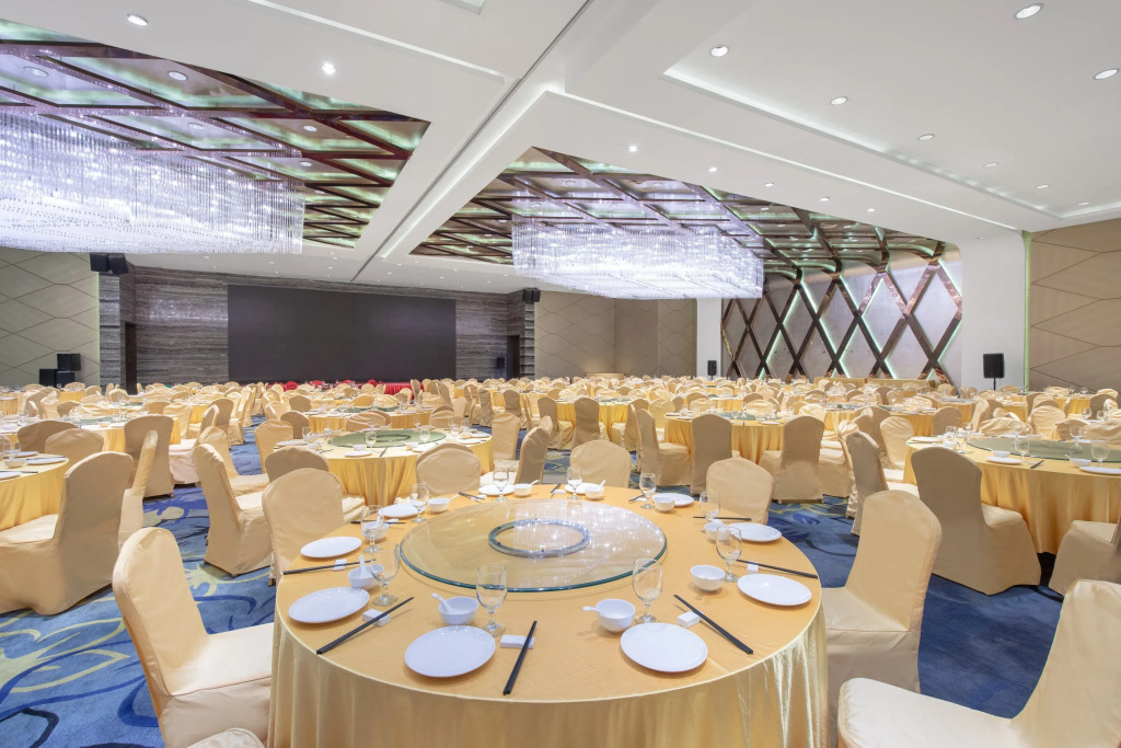 Holiday Inn Shanghai Songjiang by IHG