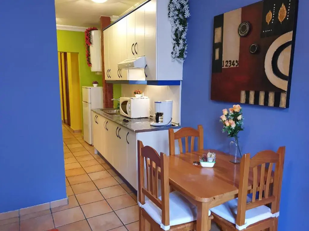 Apartamentos Dana Sol