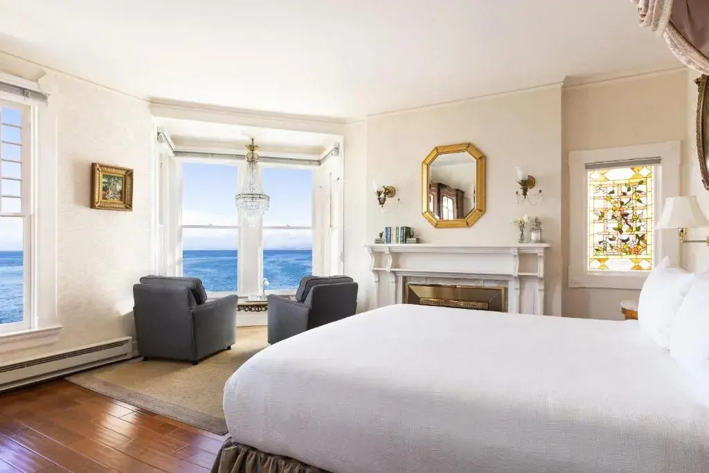 Seven Gables Inn on Monterey Bay, A Kirkwood Collection Hotel