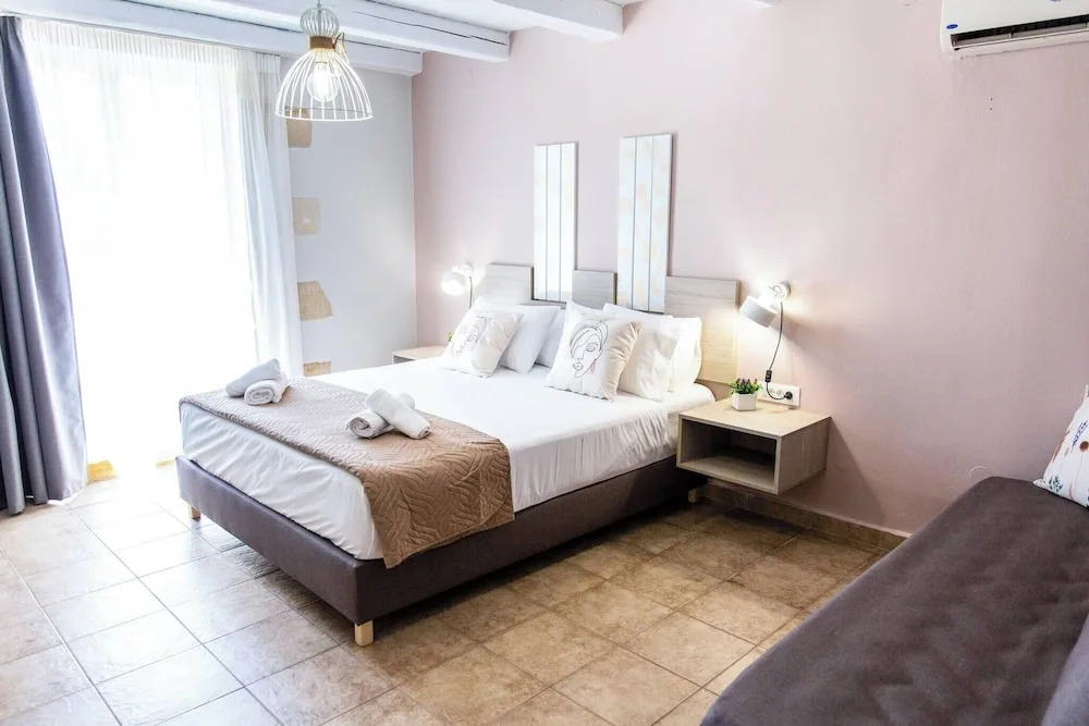 Mysigt Villa - Next To Platanias, 2min From Beach