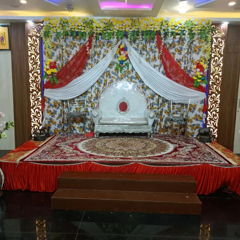 G P Guest House And Banquet Hall