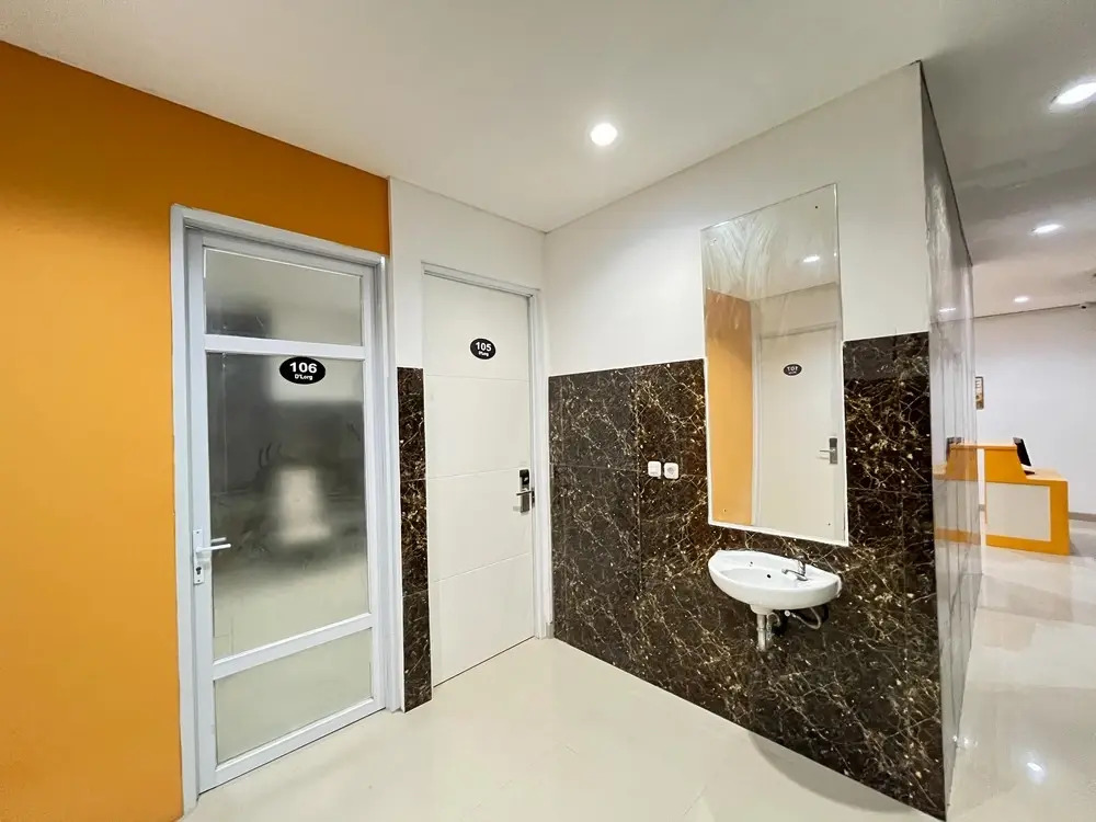 RedDoorz at Ring Road II Area Manado