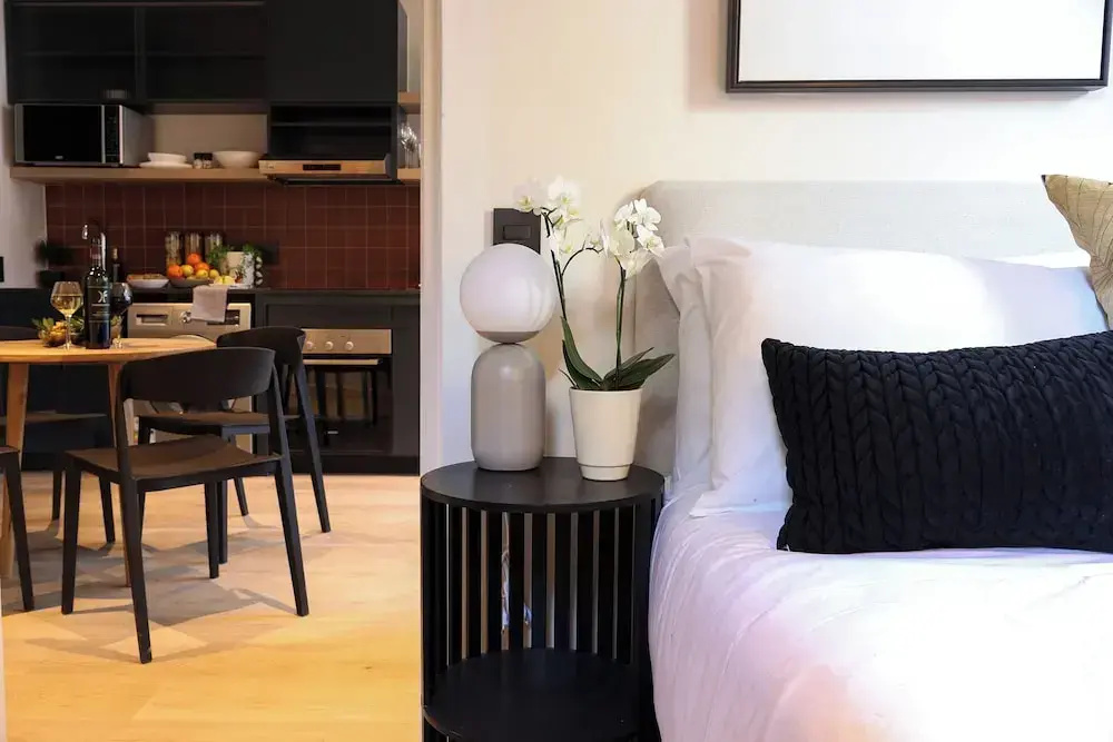 THREE43 ON B - Fluent Serviced Apartments
