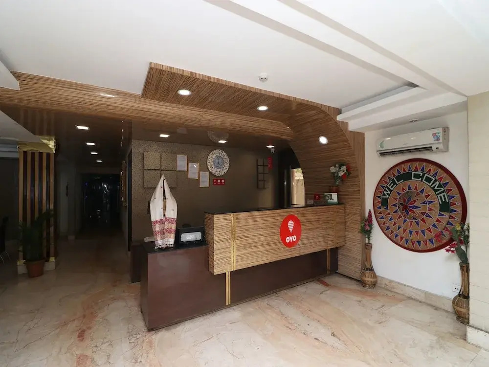 OYO Flagship 14647 Hotel Grand Majesty