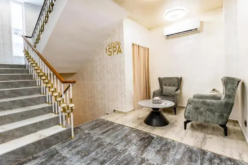 Hotel "Laguna"