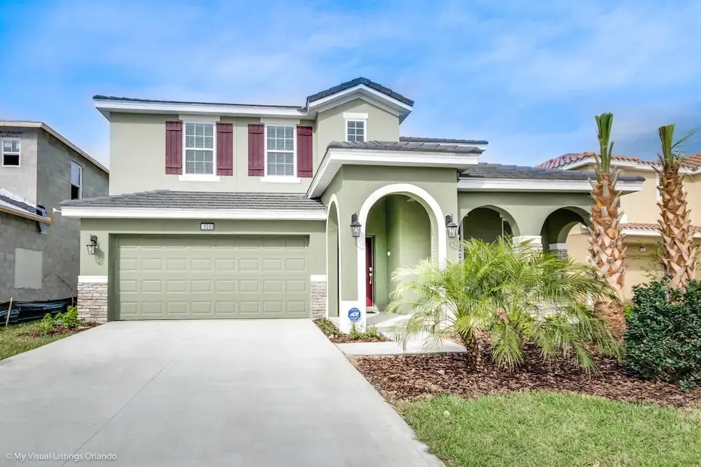 5243 Wildwood Way