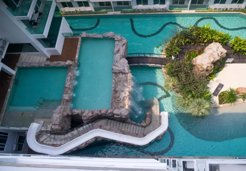 Amazon Residence Condominium