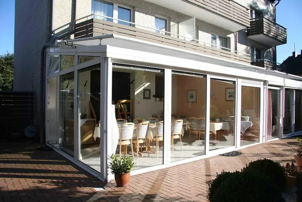 Airport Hotel Karsten