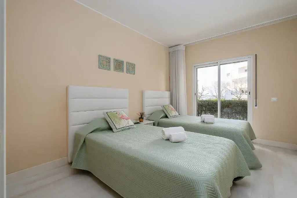 LuxRocha Beach Home by Real Life Concierge
