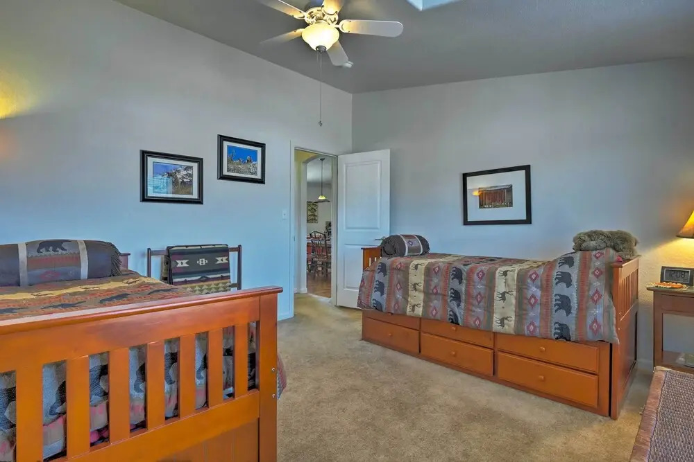'the Fishing House' Buena Vista Home w/ Mtn Views!