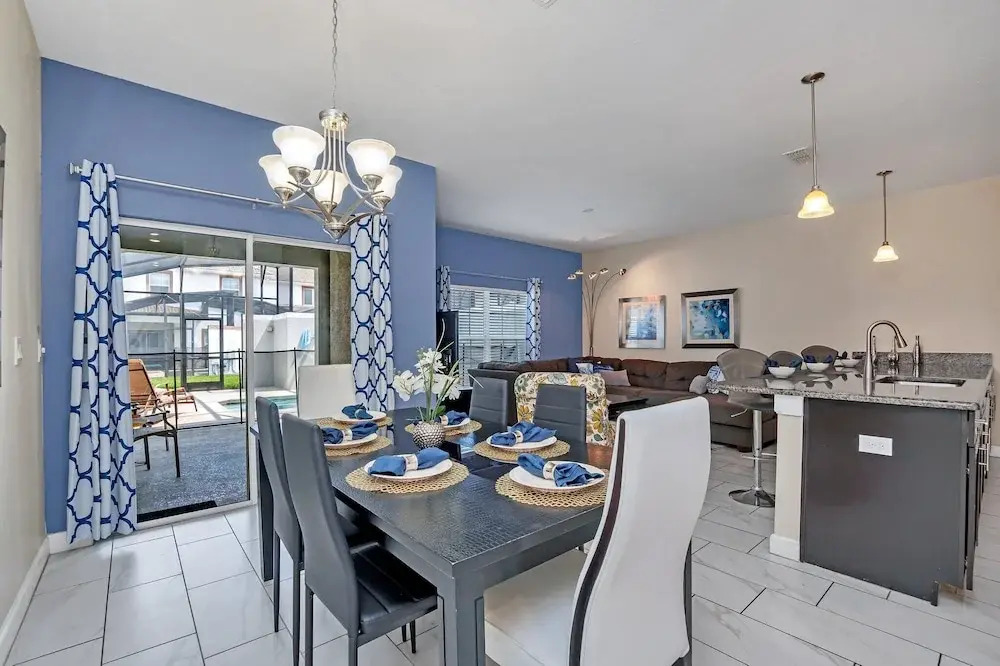 Spacious and Luxurious Home With Splash Pool, Close to Disney #4st804