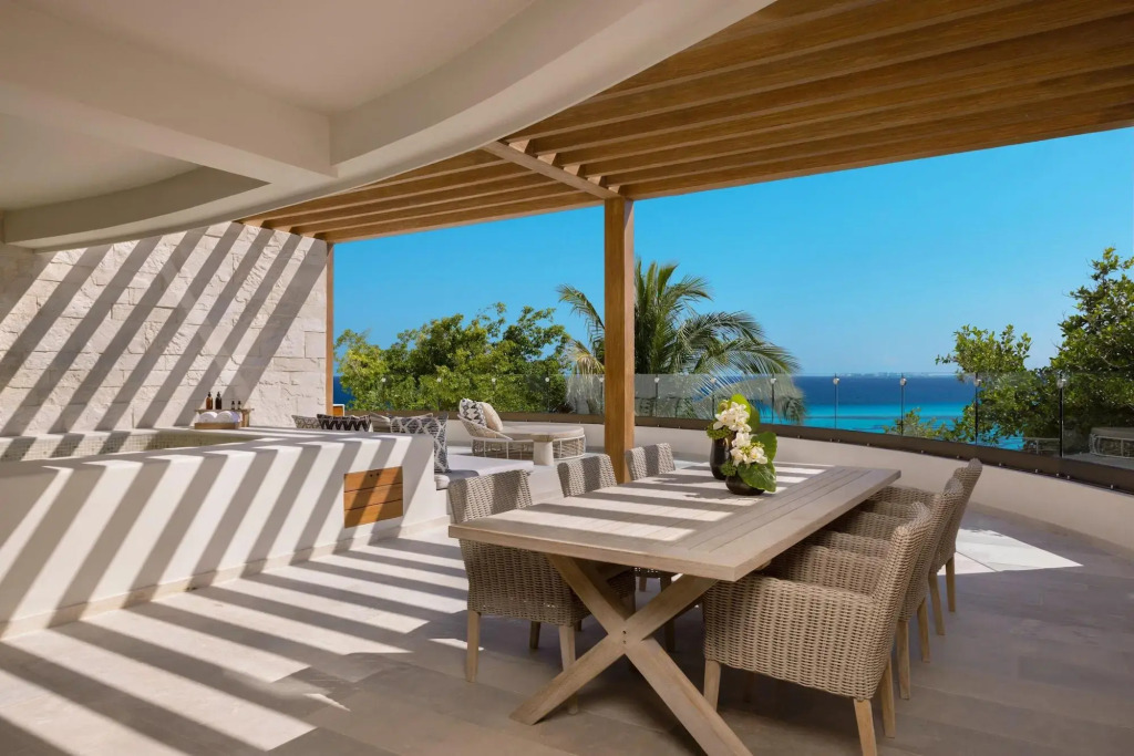 Impression Isla Mujeres by Secrets