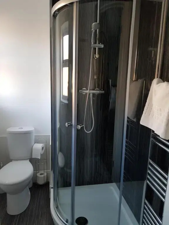 Swindon Theobald House - Recently Refurbished