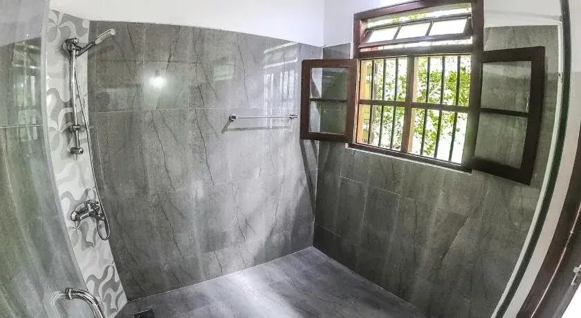 Araliya Gardens Hotel