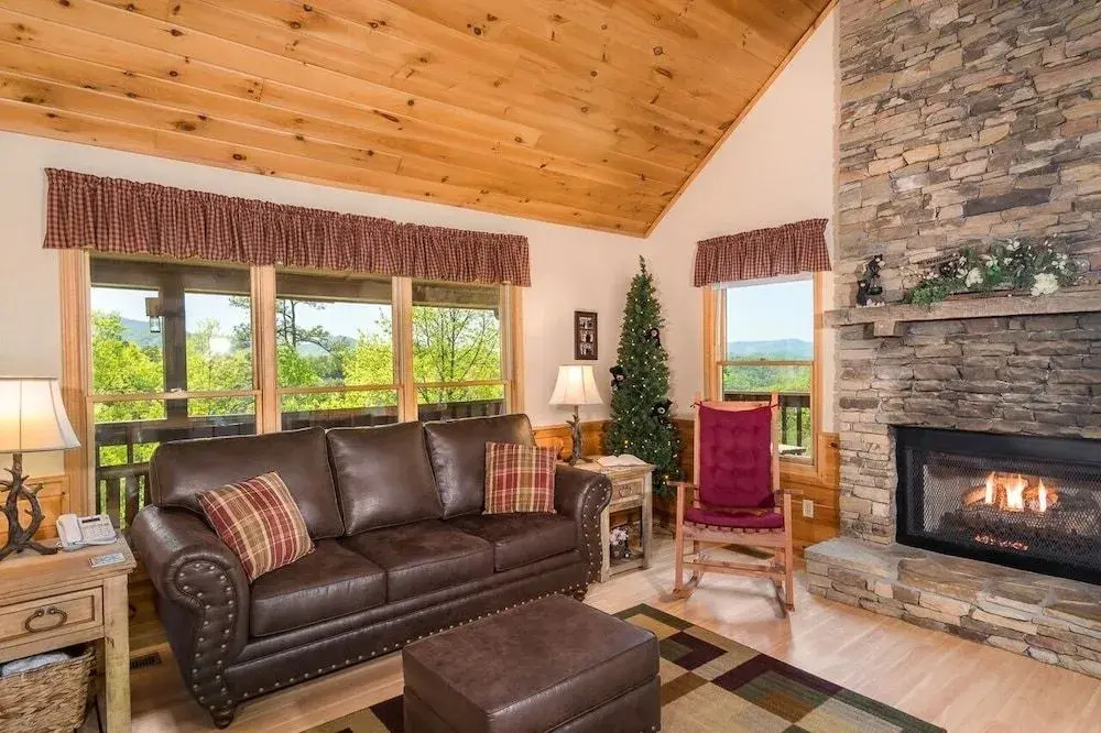 A Heavenly View 78 - 2 Br cabin by RedAwning