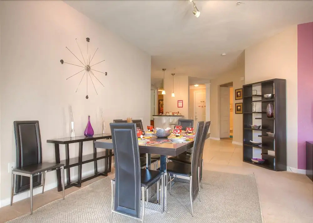 Newly Renovated 1st-Floor Condo at Vista Cay