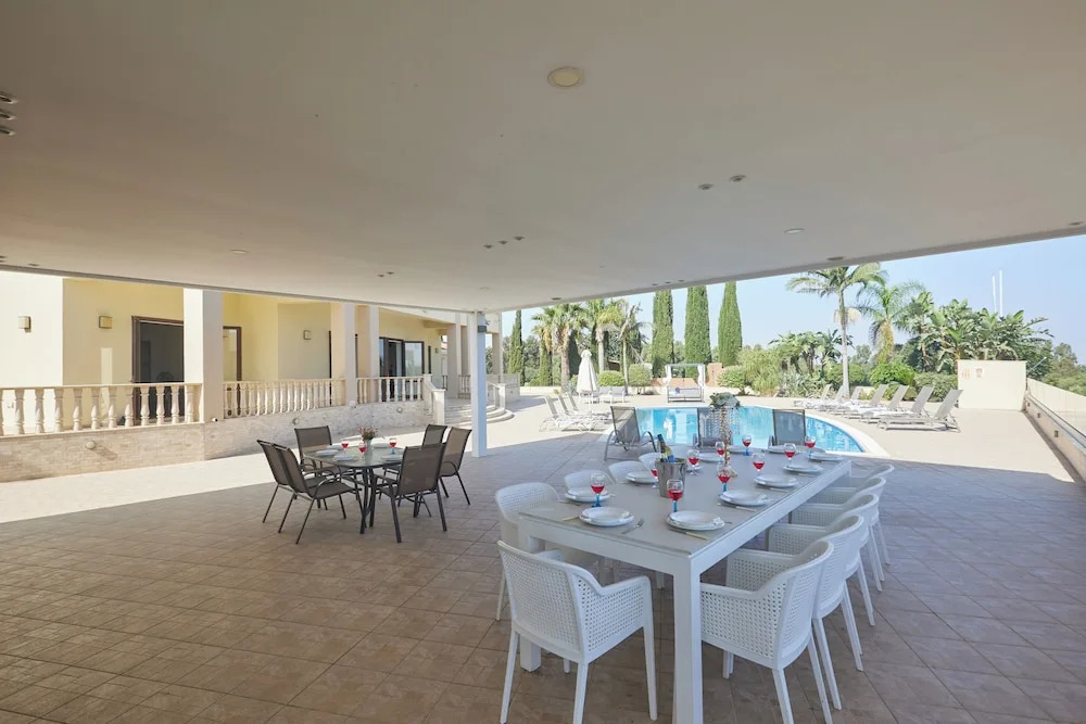 Protaras Holiday Villa Pa7 Private 7 Bedroom villa