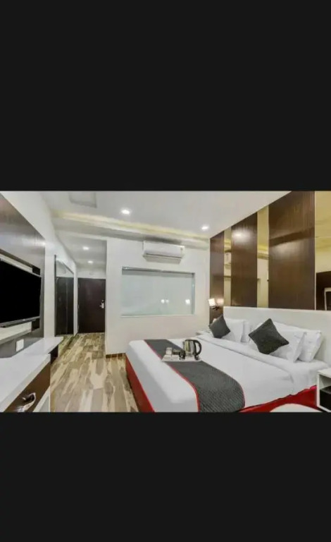 OYO 91981 Hotel Raas
