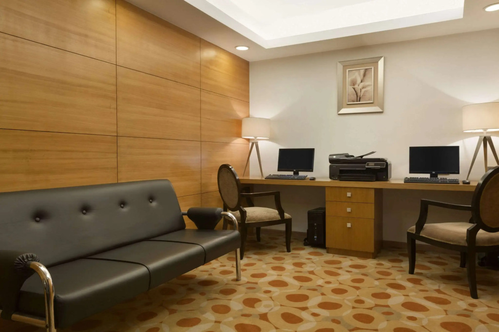 Ramada by Wyndham Gurgaon Central