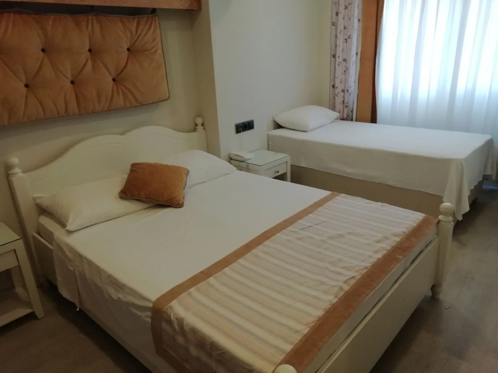 Отель Just Inn