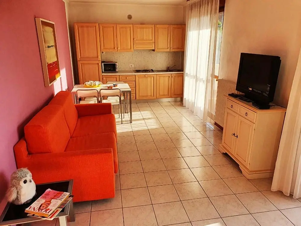 Peschiera 200m From Lake With Pool