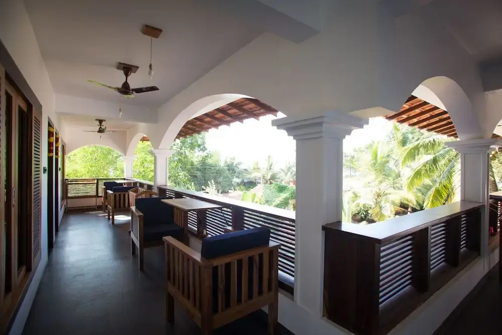 Dunhill Beach Resort