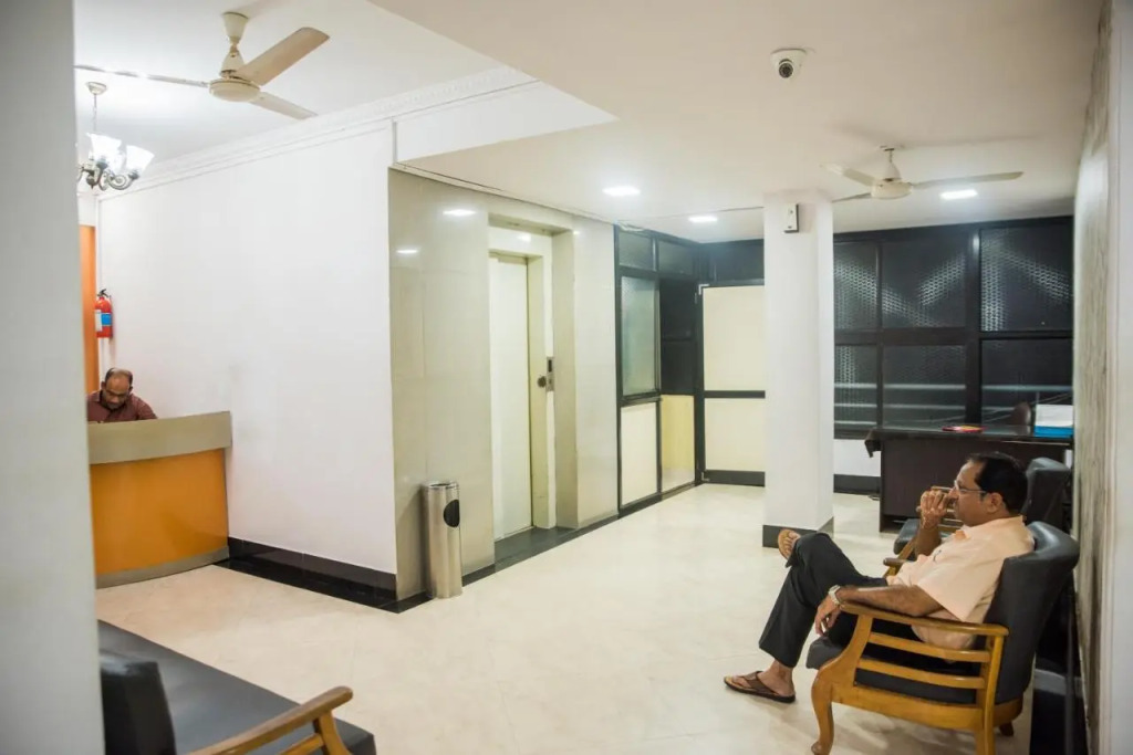 10765 Hotel Tanish