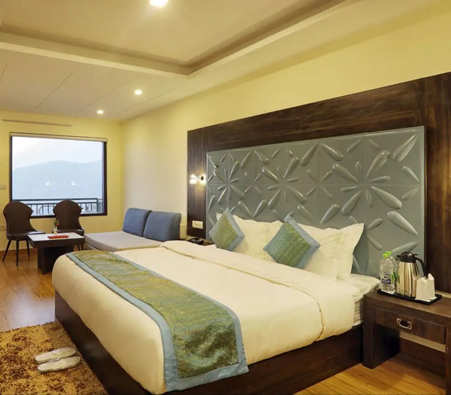 Vue Magique Resorts and Camps