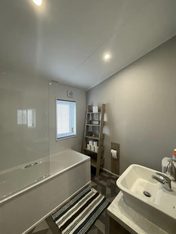 Luxury 2-bed Lodge, Sleeps 6 in Camber Sands