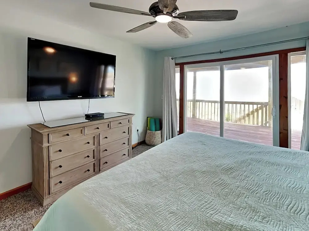 Paradise Palms by Topsail Realty