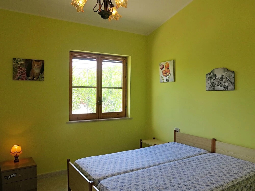 Merly-Villa 250mt dal mare