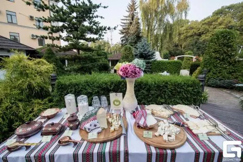 Bukovyna Hotel