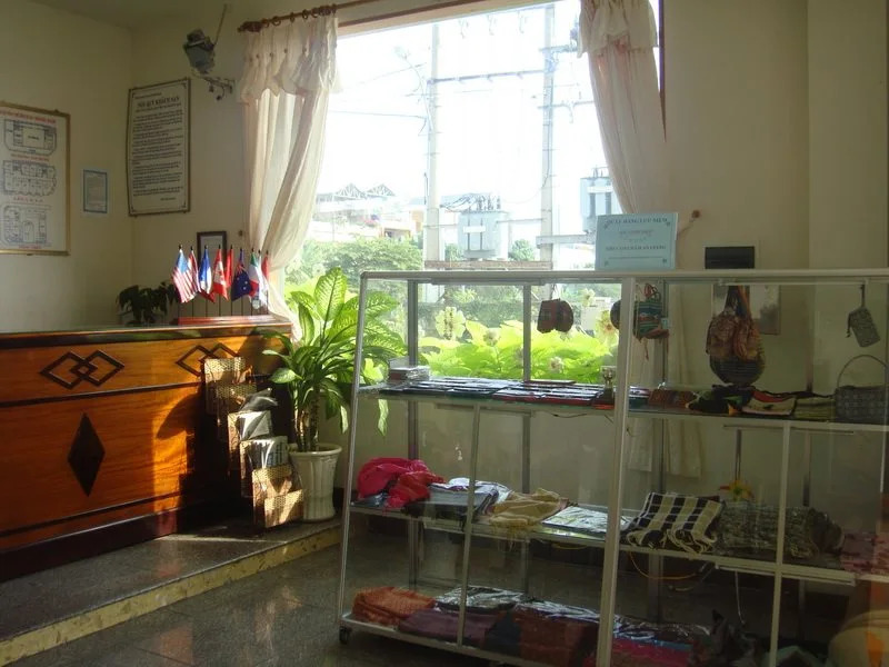 Dong Nam Hotel