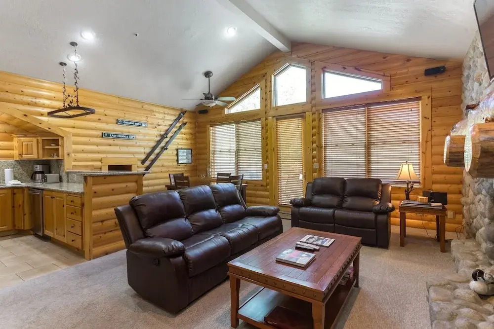 Comstock Lodge - Two Bedroom Condo with Hot Tub #306 2 Condo