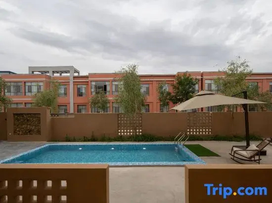 Dunhuang Minglu Designer Guesthouse